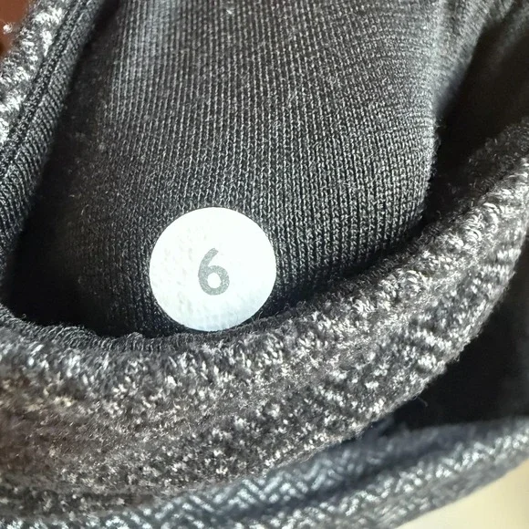 Lululemon Leggings Women 6 Gray Herringbone Crop High Rise Athletic - Picture 9 of 12